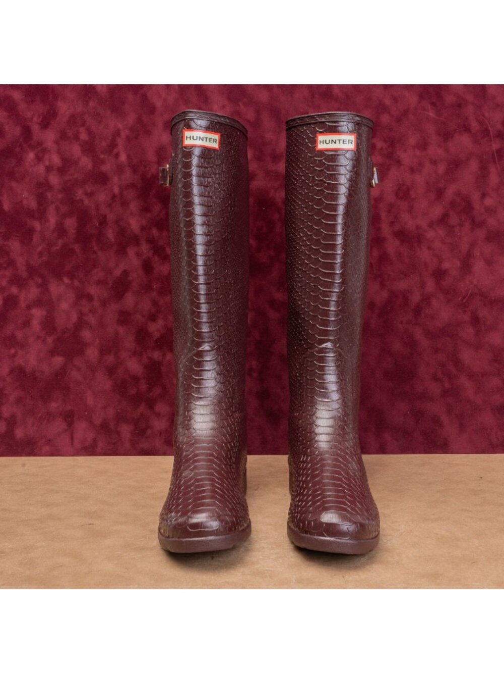 Hunter Women Scale Texture Farm Barn Maroon Wellies Rain Rubber Boots 9US EUR40 - Picture 2 of 9
